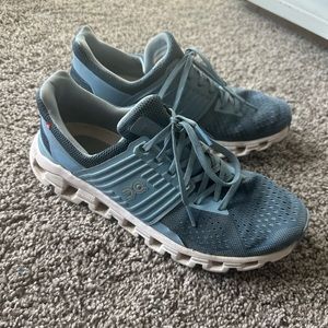 Cloudswift On Cloud running shoe size 8.5